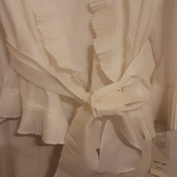 Shirt.....J.R. Evenings - Picture 3 of 6